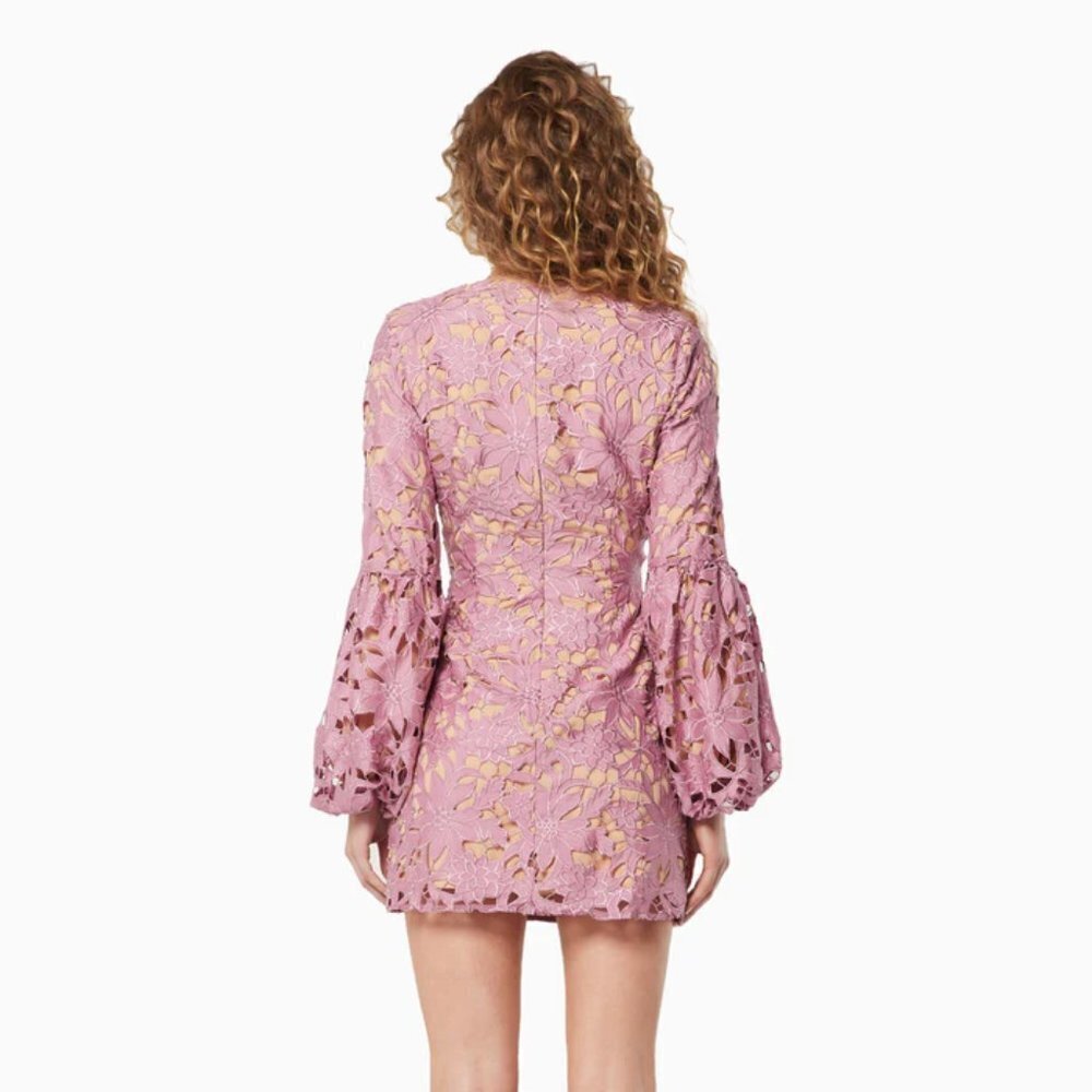 Elliatt Calendar Long Sleeve Lace Mini Dress Size Small NWT - Picture 5 of 6